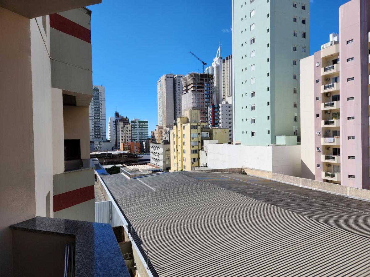 2 Quartos A 200Mts Praia Central, Garagem, Churrasqueira, Wi-Fi 90 Mbps, Pet Friendly Balneário Camboriú Extérieur photo