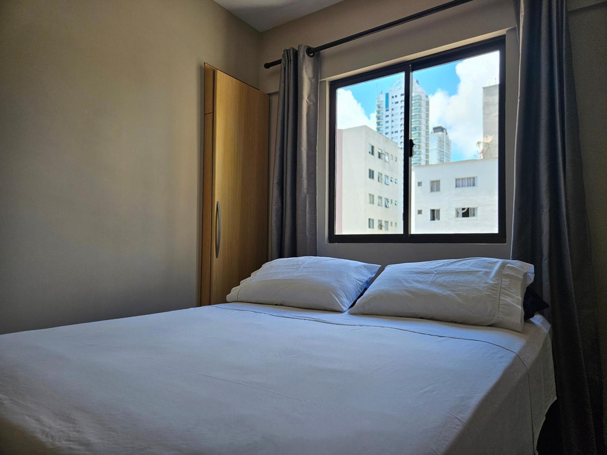 2 Quartos A 200Mts Praia Central, Garagem, Churrasqueira, Wi-Fi 90 Mbps, Pet Friendly Balneário Camboriú Extérieur photo